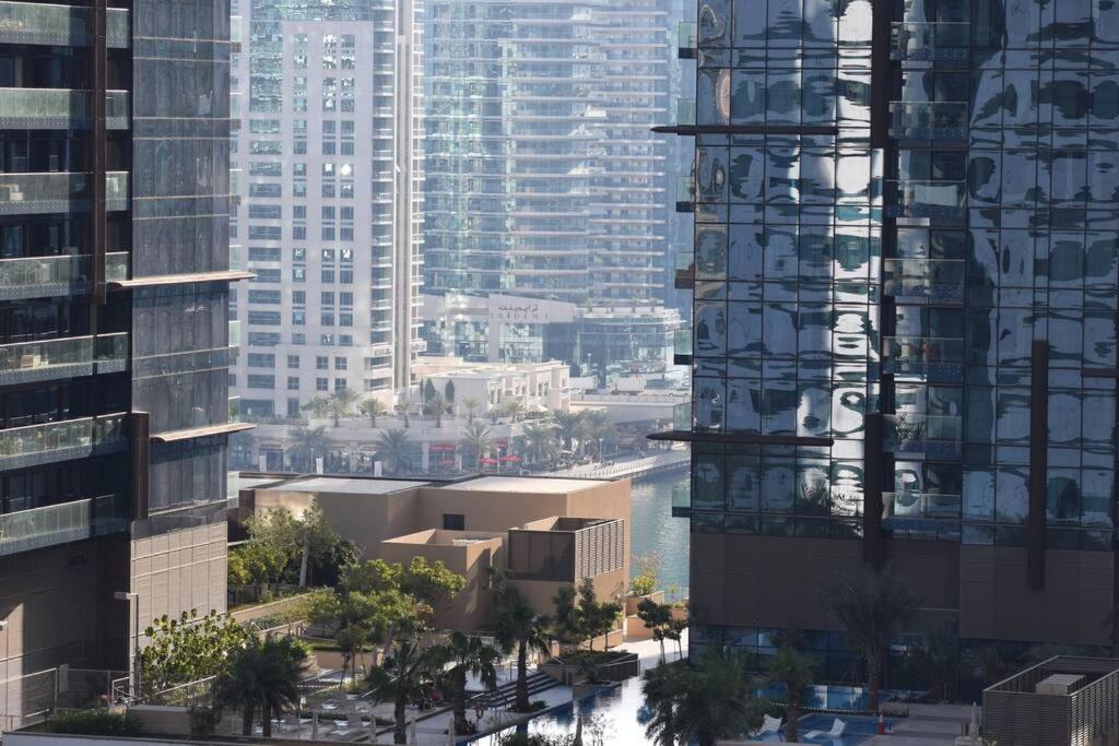 High Floor With City Skyline & Burj Khalifa View 3 Bedroom Unit Marina Dubai Exterior foto